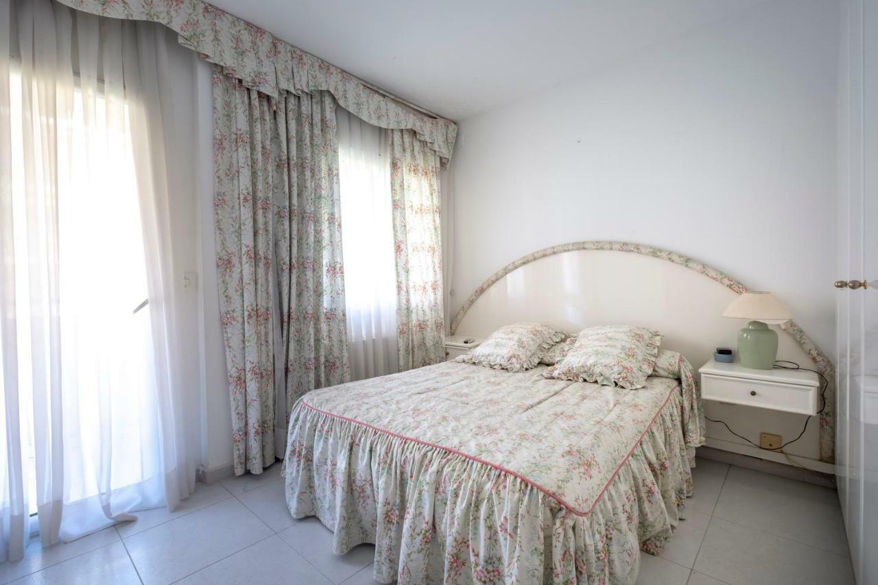 Apartamentos Monterroso Salou Buitenkant foto