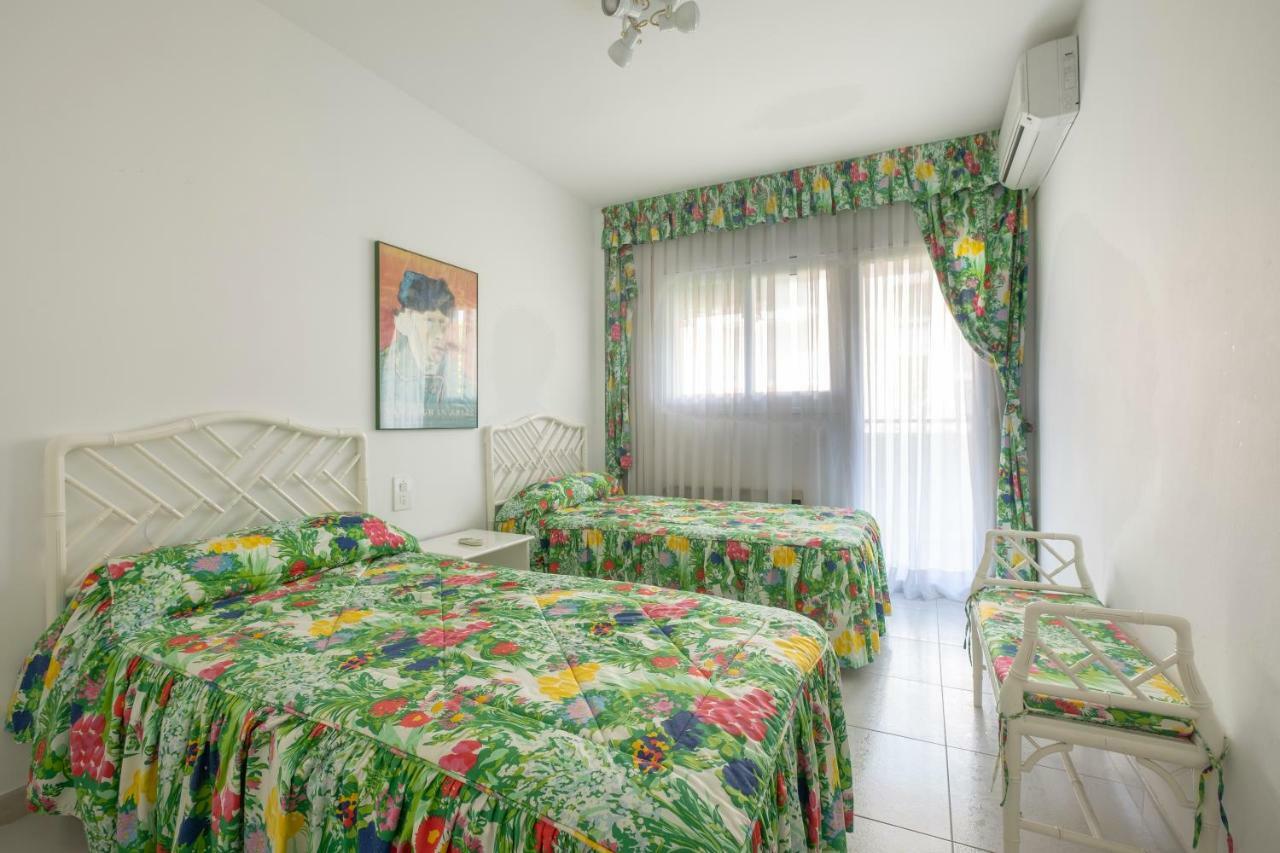 Apartamentos Monterroso Salou Buitenkant foto