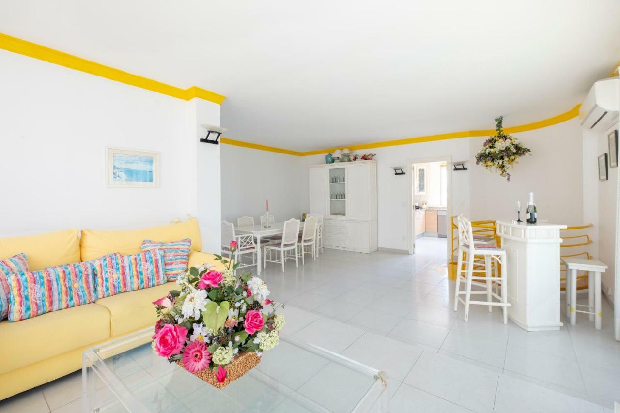 Apartamentos Monterroso Salou Buitenkant foto